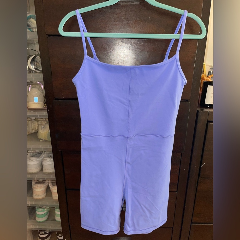 NEW periwinkle blue aritzia Wilfred free romper/unitard, 5 inch shorts